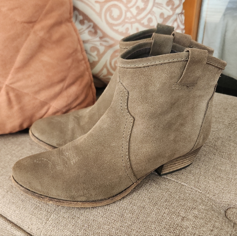 San Marina Luxury Leather Suede Neutral Tan Beige Ankle Boho Western Boot 8.5 39